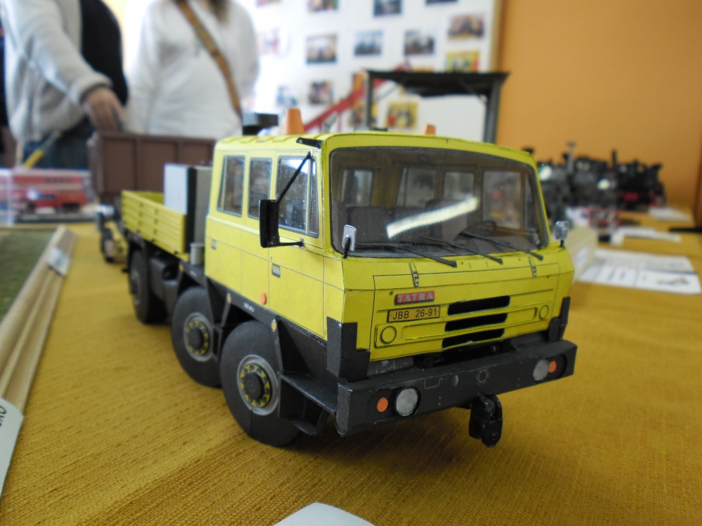Pap�rov� jaro 2012 Praha-Chodov