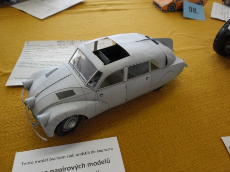 Pap�rov� jaro 2012 Praha-Chodov