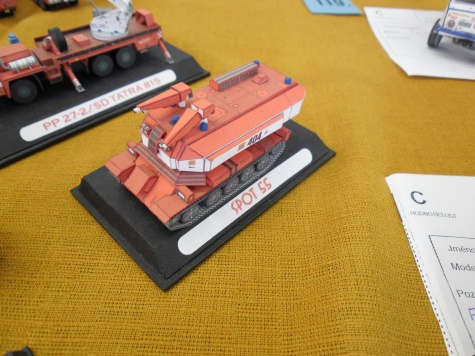 Pap�rov� jaro 2012 Praha-Chodov