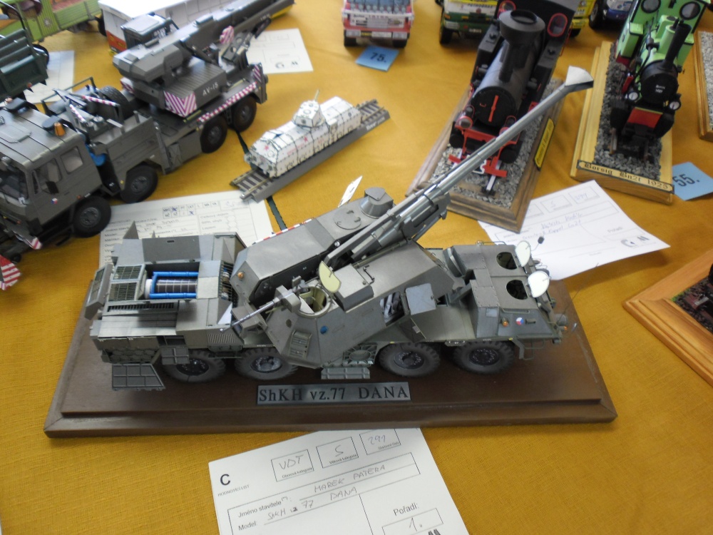 Pap�rov� jaro 2012 Praha-Chodov