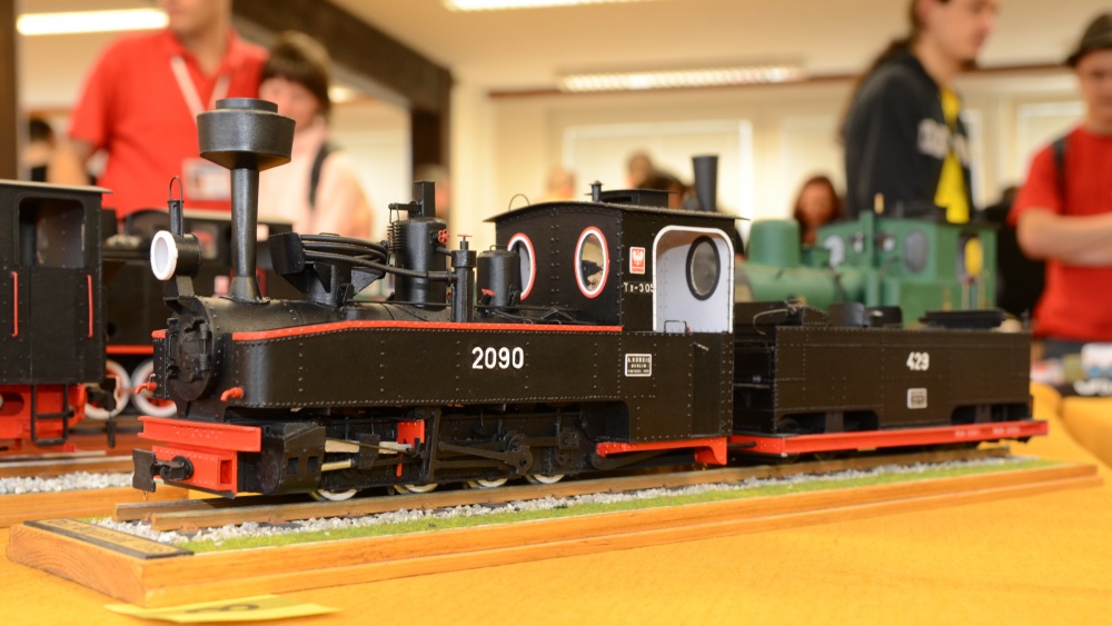 203168