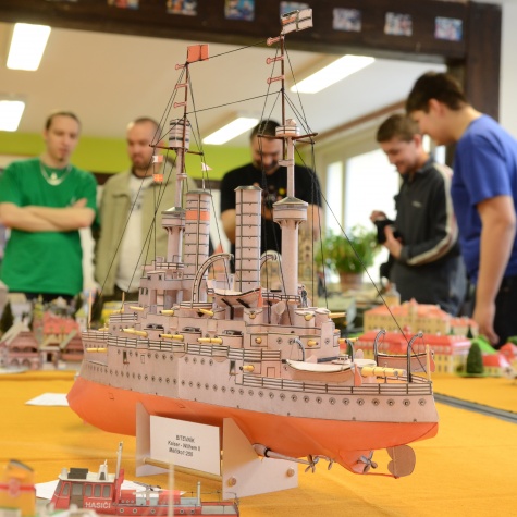 Pap�rov� jaro 2013
