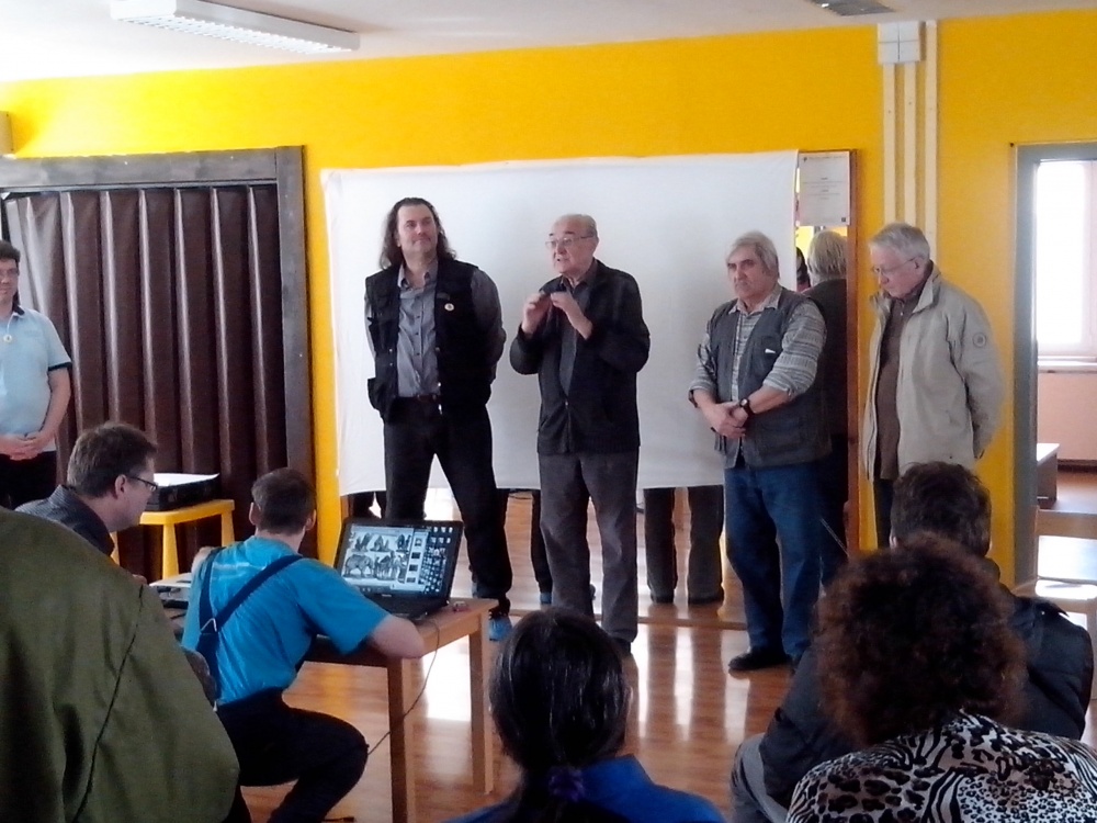 Pap�rov� Jaro CHODOV 12-13.4.2013