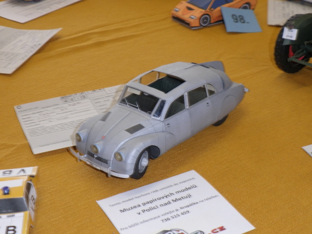 Pap�rov� jaro Chodov 2012
