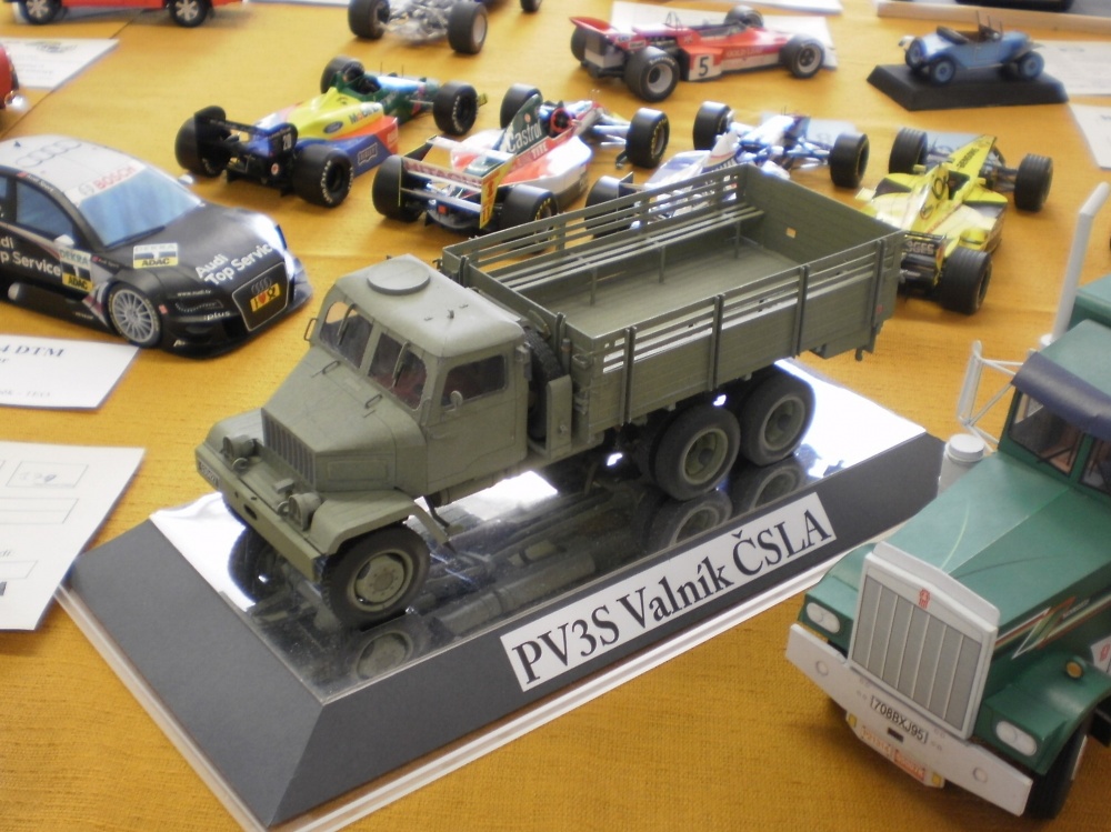 Pap�rov� jaro Praha - Chodov 14. 4. 2012