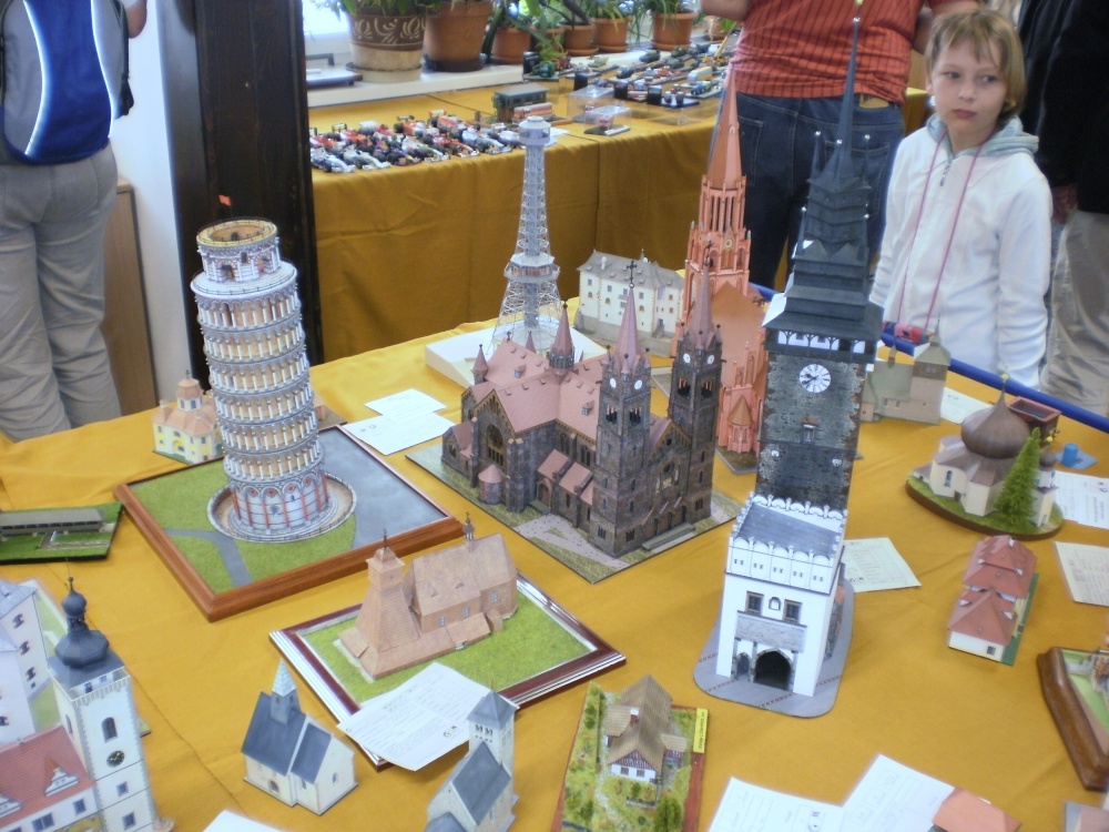 Pap�rov� jaro Praha - Chodov 14. 4. 2012