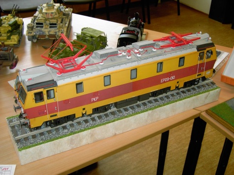 PAP�ROV� JARO PRAHA CHODOV 2009
