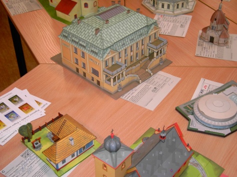 PAP�ROV� JARO PRAHA CHODOV 2009
