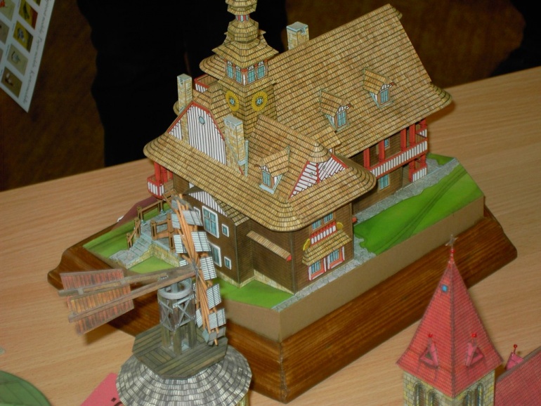 PAP�ROV� JARO PRAHA CHODOV 2009