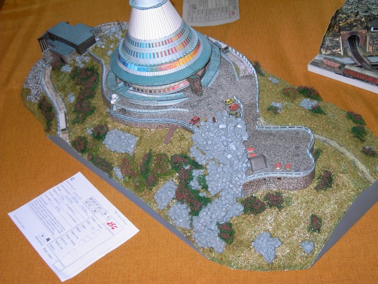 PAP�ROV� JARO PRAHA CHODOV 2009