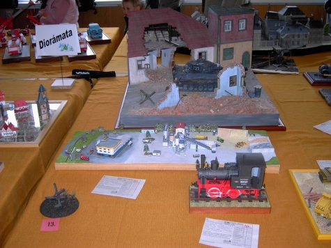 PAP�ROV� JARO PRAHA CHODOV 2009