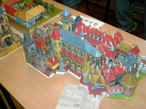 PAP�ROV� JARO PRAHA CHODOV 2009