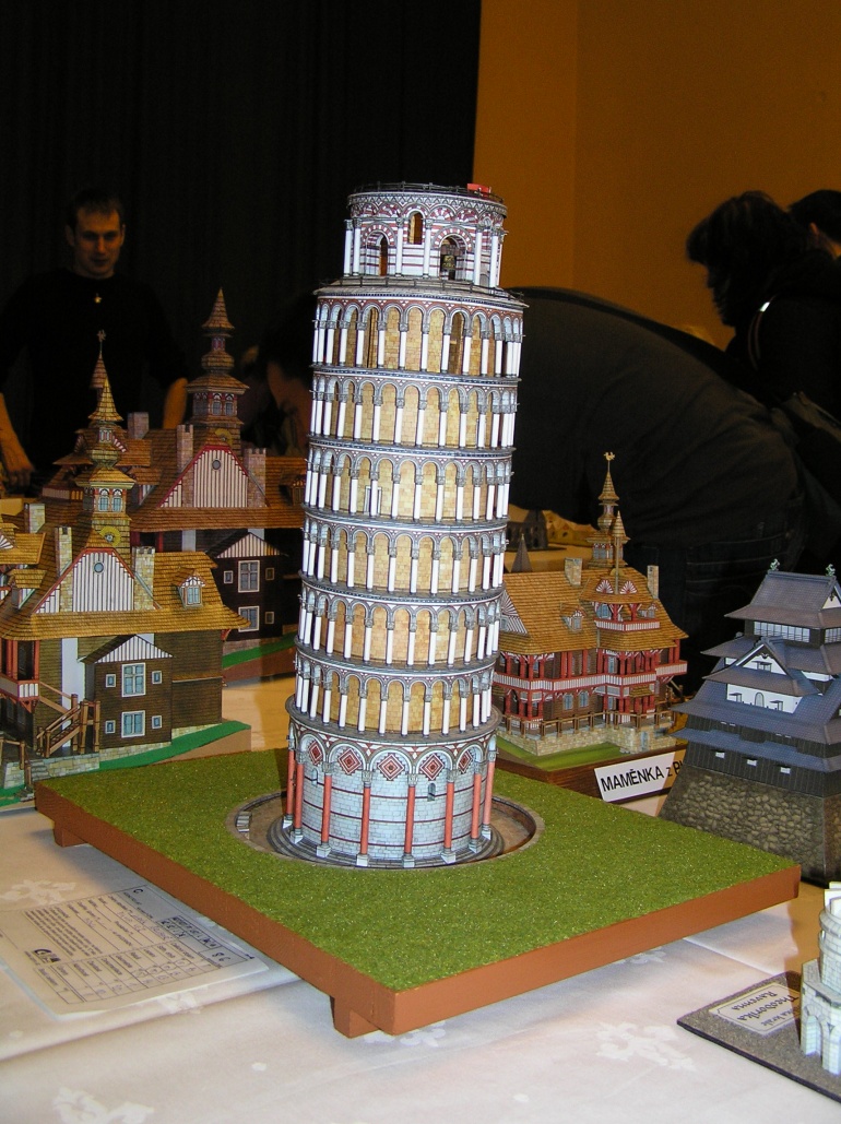 Pap�rov� kr�lovstv� Brno 2009