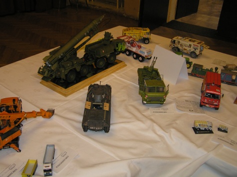 Pap�rov� kr�lovstv� Brno 2009