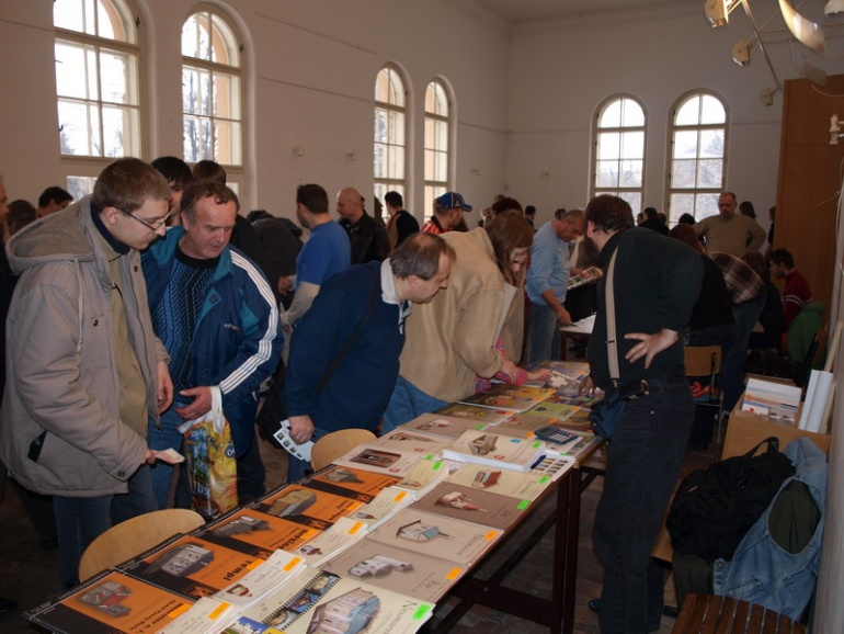 Pap�rov� kr�lovstv� Brno 2010
