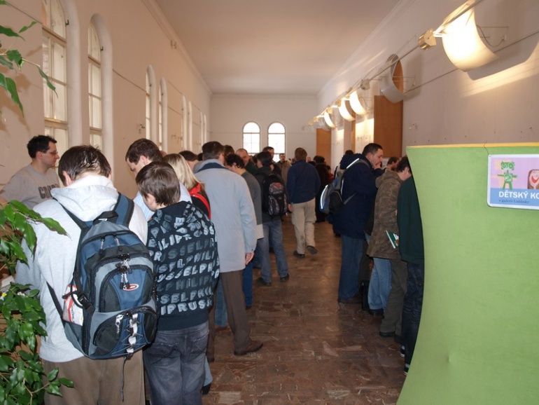 Pap�rov� kr�lovstv� Brno 2010