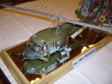 Pap�rov� Kr�lovstv� Brno 2008
