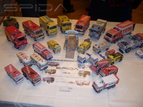 Pap�rov� Kr�lovstv� Brno 2008