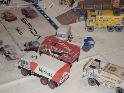 Pap�rov� Kr�lovstv� Brno 2008
