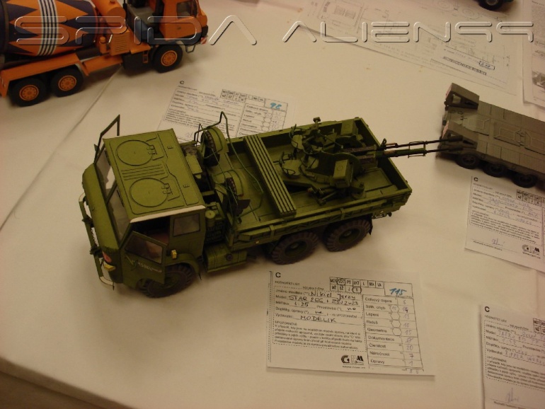 Pap�rov� Kr�lovstv� Brno 2008