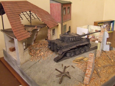 Pap�rov� Kr�lovstv� Brno 2009