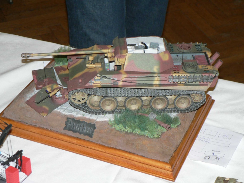 Pap�rov� kr�lovstv� Brno 2011