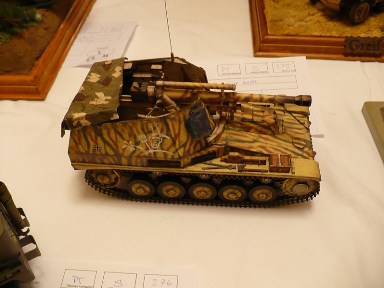 Pap�rov� kr�lovstv� Brno 2011