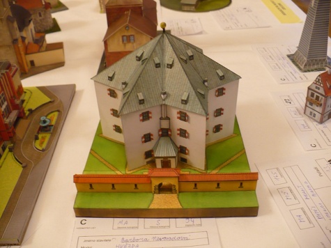 Pap�rov� kr�lovstv� Brno 2011