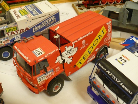 Pap�rov� kr�lovstv� Brno 2011
