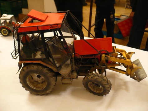 Pap�rov� kr�lovstv� Brno 2011