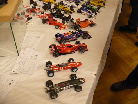 Pap�rov� kr�lovstv� Brno 2011