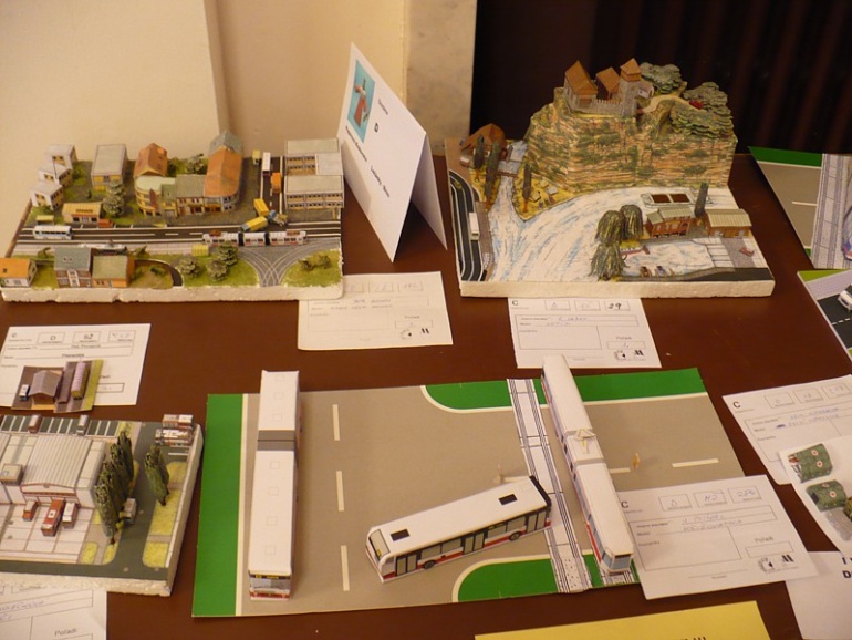 Pap�rov� kr�lovstv� Brno 2011