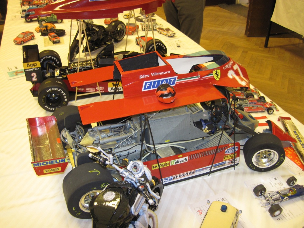 Pap�rov� kr�lovstv� Brno 2012