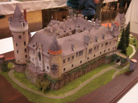 Pap�rov� kr�lovstv� Brno 2012