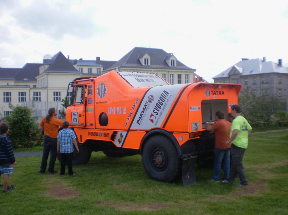 Pap�rov� patl�k - Lomnice nad Popelkou 7. - 9. 6. 2013
