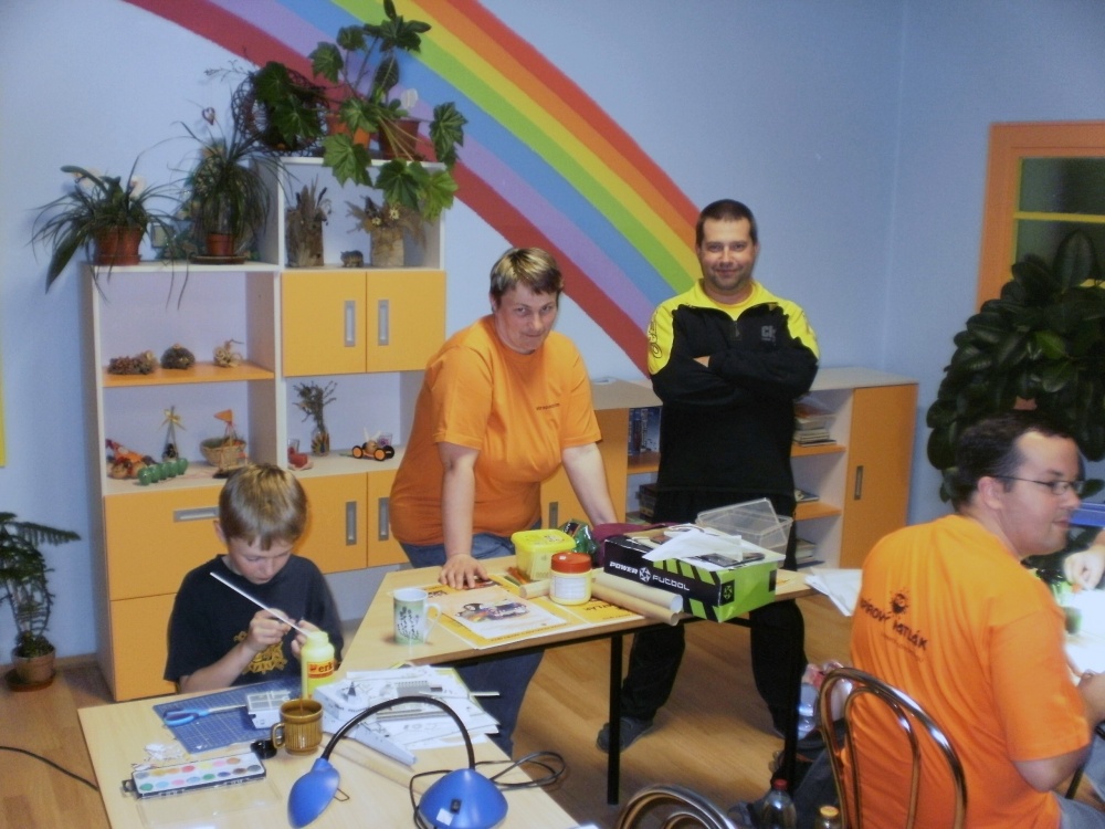 Pap�rov� patl�k - Lomnice nad Popelkou 7. - 9. 6. 2013