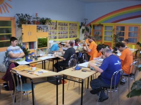 Pap�rov� patl�k - Lomnice nad Popelkou 7. - 9. 6. 2013