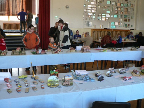 Pap�rov� velbloud 2011