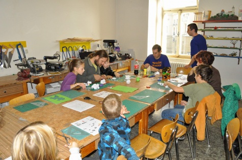 Pap�rov� velbloud 2013 Plze�