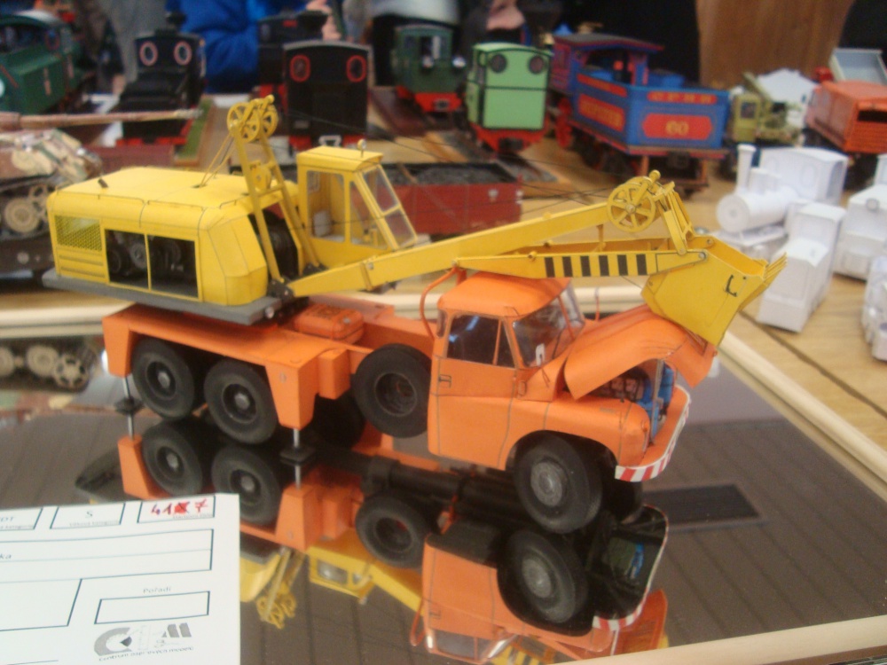 290245