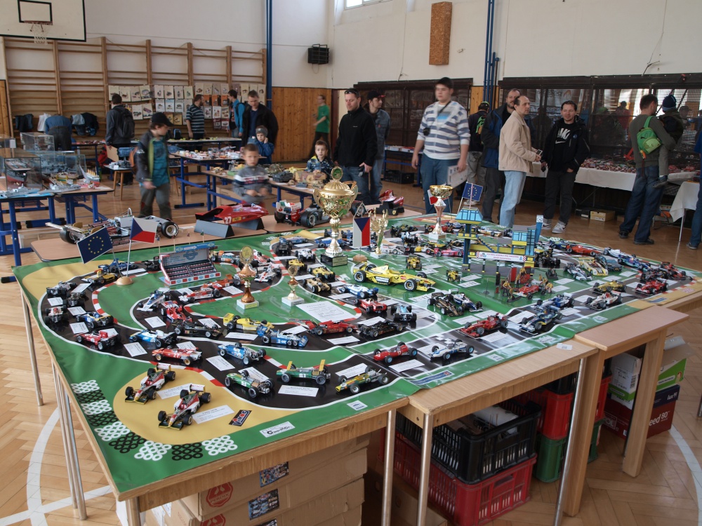 Pap�r show Ostrava 2014