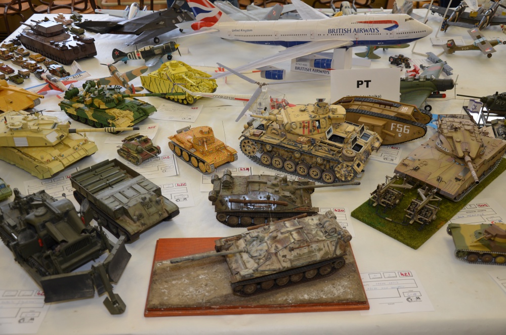 Pap�r show Ostrava 2015
