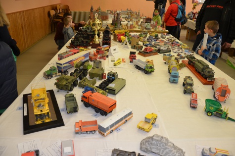 Pap�r show Ostrava 2015