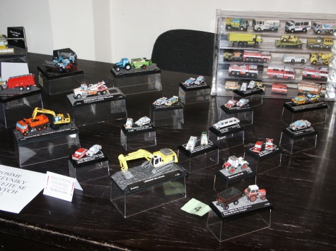 Pardubick� pap�r 2011