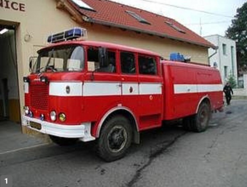 pel mel (Plná velikost v novém okně) pel mel