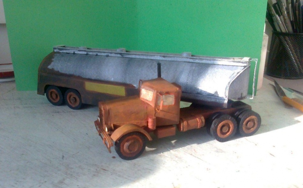 Peterbilt (Plná velikost v novém okně) Peterbilt