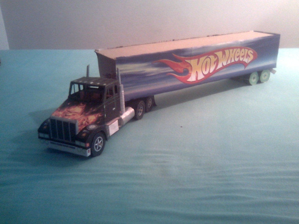 Peterbilt tuning z ABC (Pln� velikost v nov�m okn�) Peterbilt tuning z ABC
