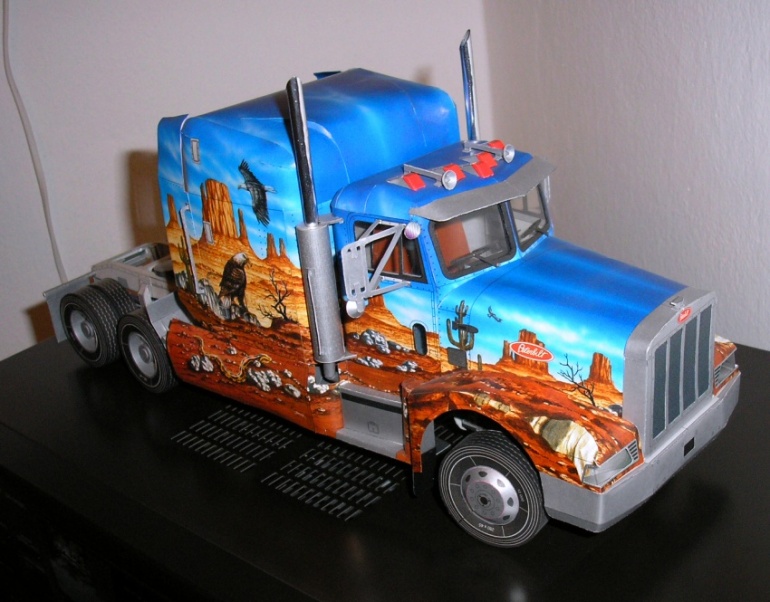 PETERBILT (Pln� velikost v nov�m okn�) PETERBILT