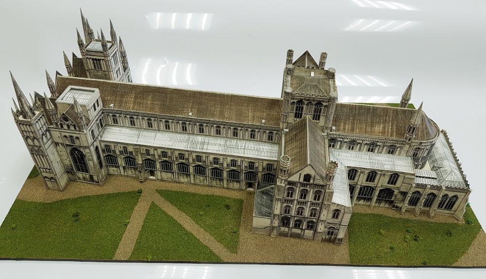 Peterborough cathedral (Pln� velikost v nov�m okn�) Peterborough cathedral