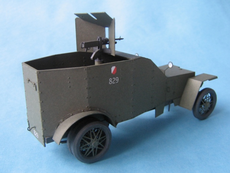 Peugeot 1918 obrněnec (Plná velikost v novém okně) Peugeot 1918 obrněnec